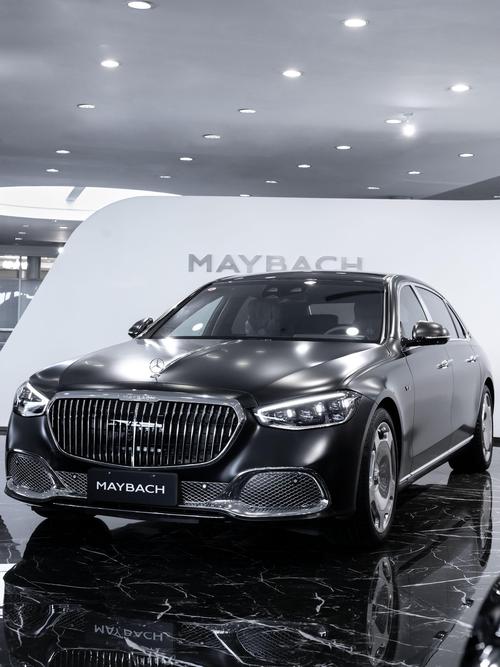 深圳341岚图汽车的售后服务让用户无忧出行，迈巴赫未来的豪华车趋势